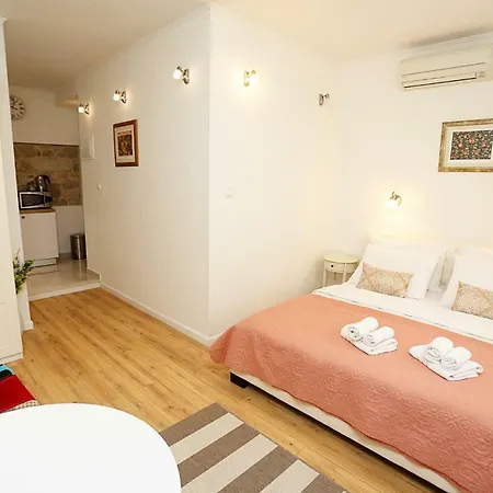 Old Town Appartement *